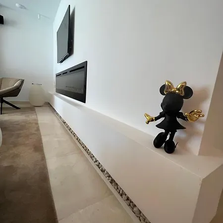 Fusion - Spectacular House For 10 People Villa