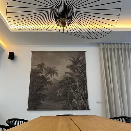 Fusion - Spectacular House For 10 People Villa