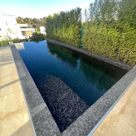 Fusion - Spectacular House For 10 People
