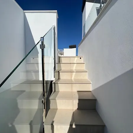 Fusion - Spectacular House For 10 People * Estepona
