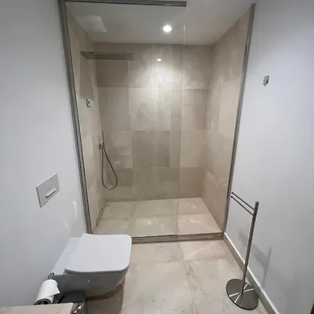 Fusion - Spectacular House For 10 People Estepona