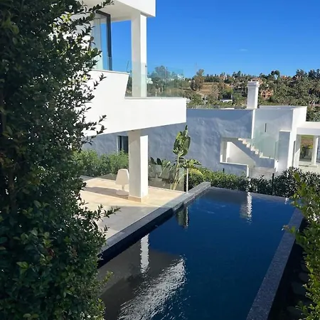 Fusion - Spectacular House For 10 People Villa