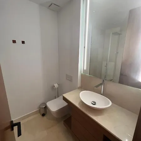 Villa Fusion - Spectacular House For 10 People Estepona
