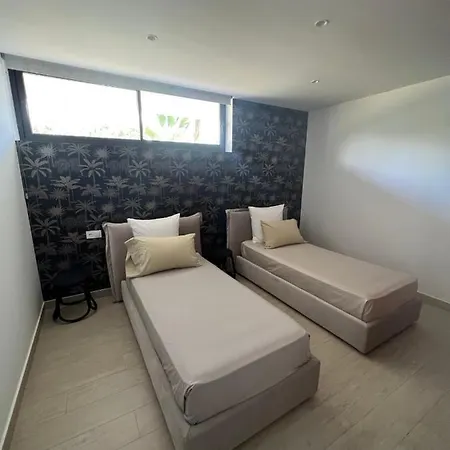 Fusion - Spectacular House For 10 People *