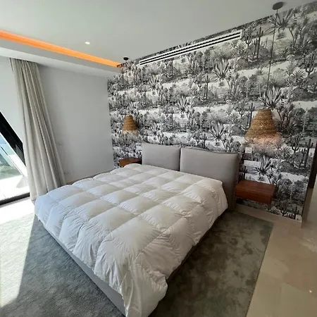 Fusion - Spectacular House For 10 People Villa Estepona