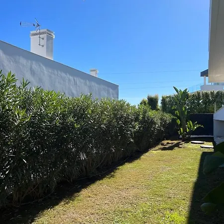 Villa Fusion - Spectacular House For 10 People Estepona